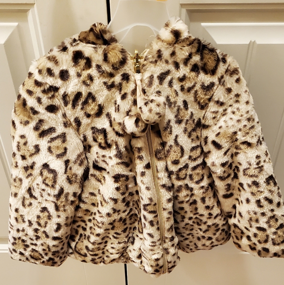 Faux-Fur Leopard Coat (Girls 4T)